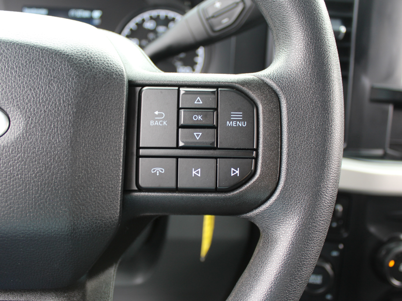 Ford F-350 SD XL Crew Cab Long Bed DRW 4WD 2024