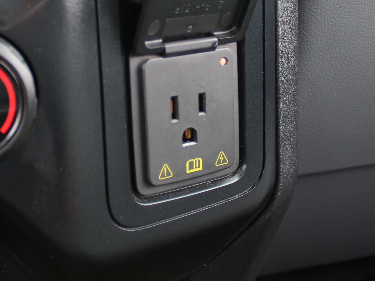 Ford F-350 SD XL Crew Cab Long Bed DRW 4WD 2024