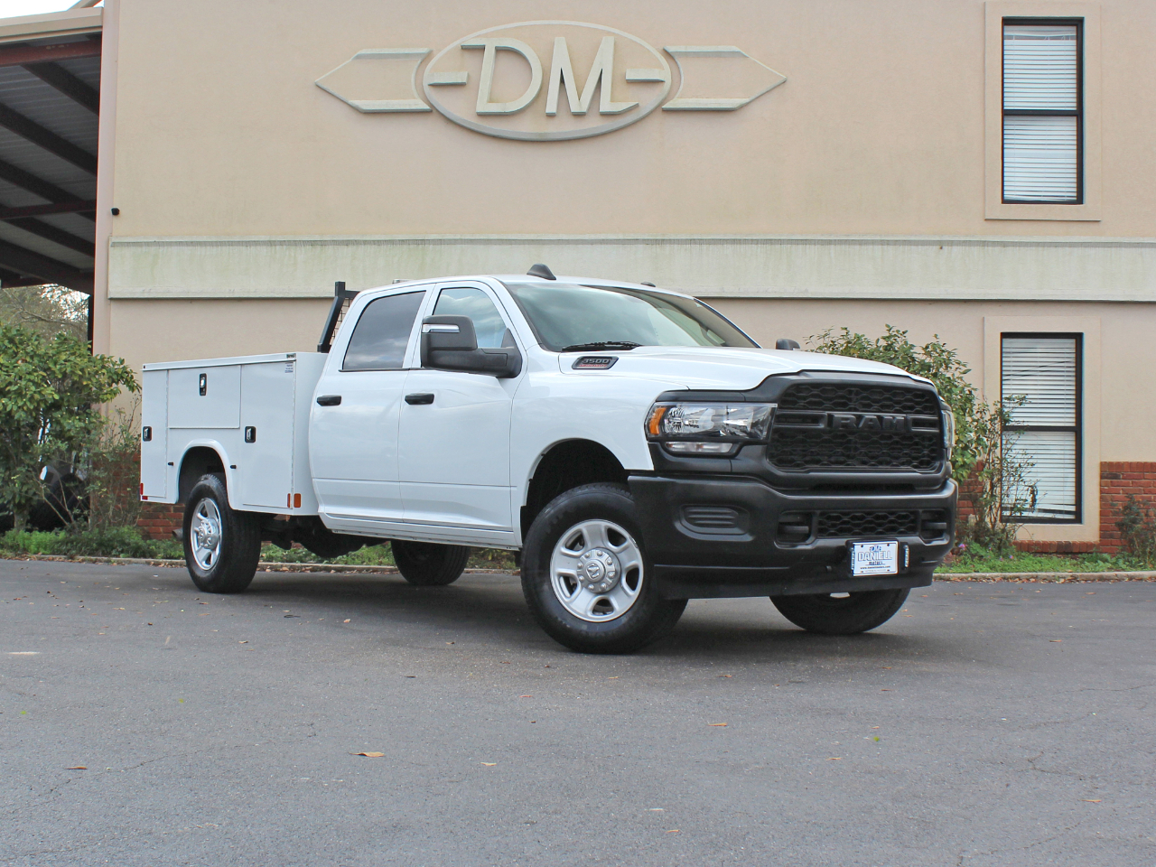 RAM 3500 ST Crew Cab LWB 4WD 2023