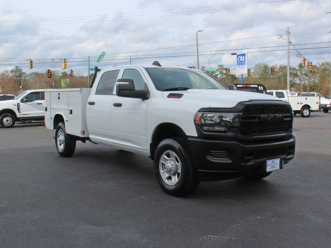 RAM 3500 ST Crew Cab LWB 4WD 2023