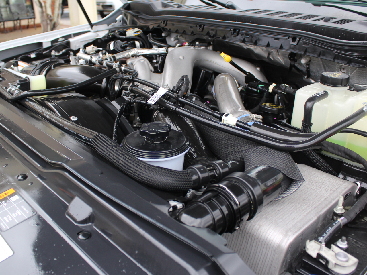 Ford F-350 SD XL Crew Cab Long Bed DRW 4WD 2024