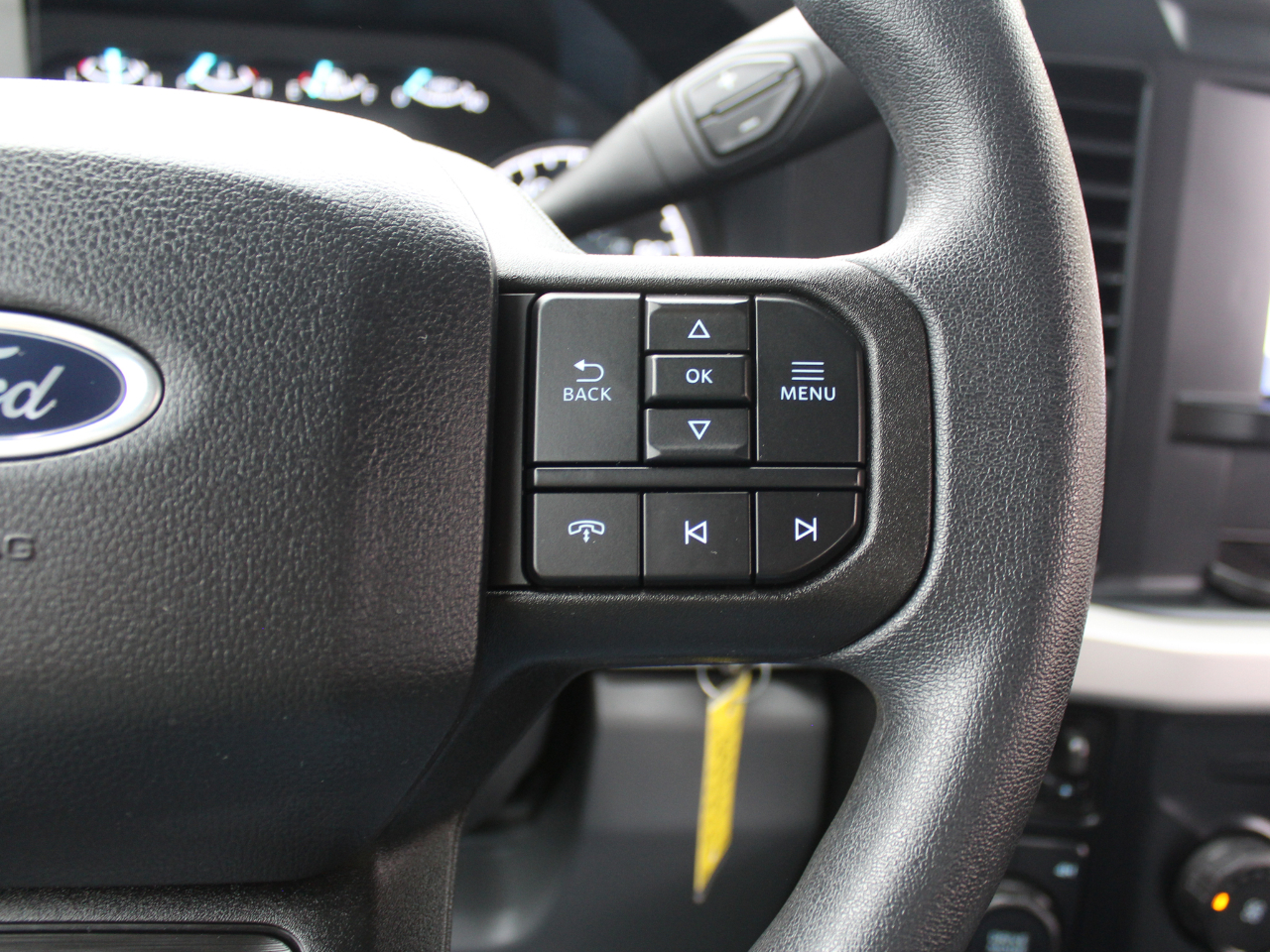 Ford F-350 SD XL Crew Cab Long Bed DRW 4WD 2024