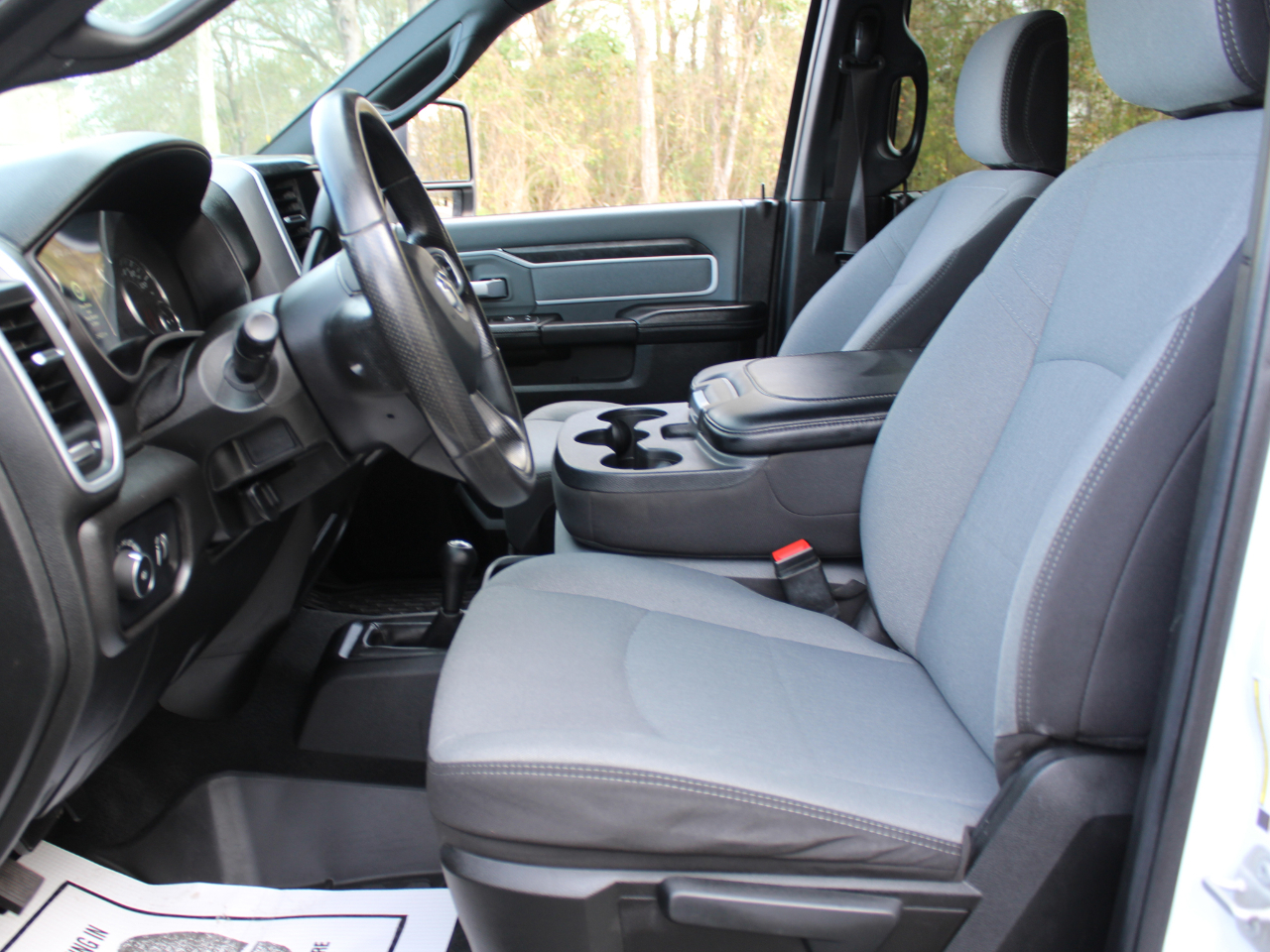 RAM 3500 Crew Cab 4WD DRW 2023