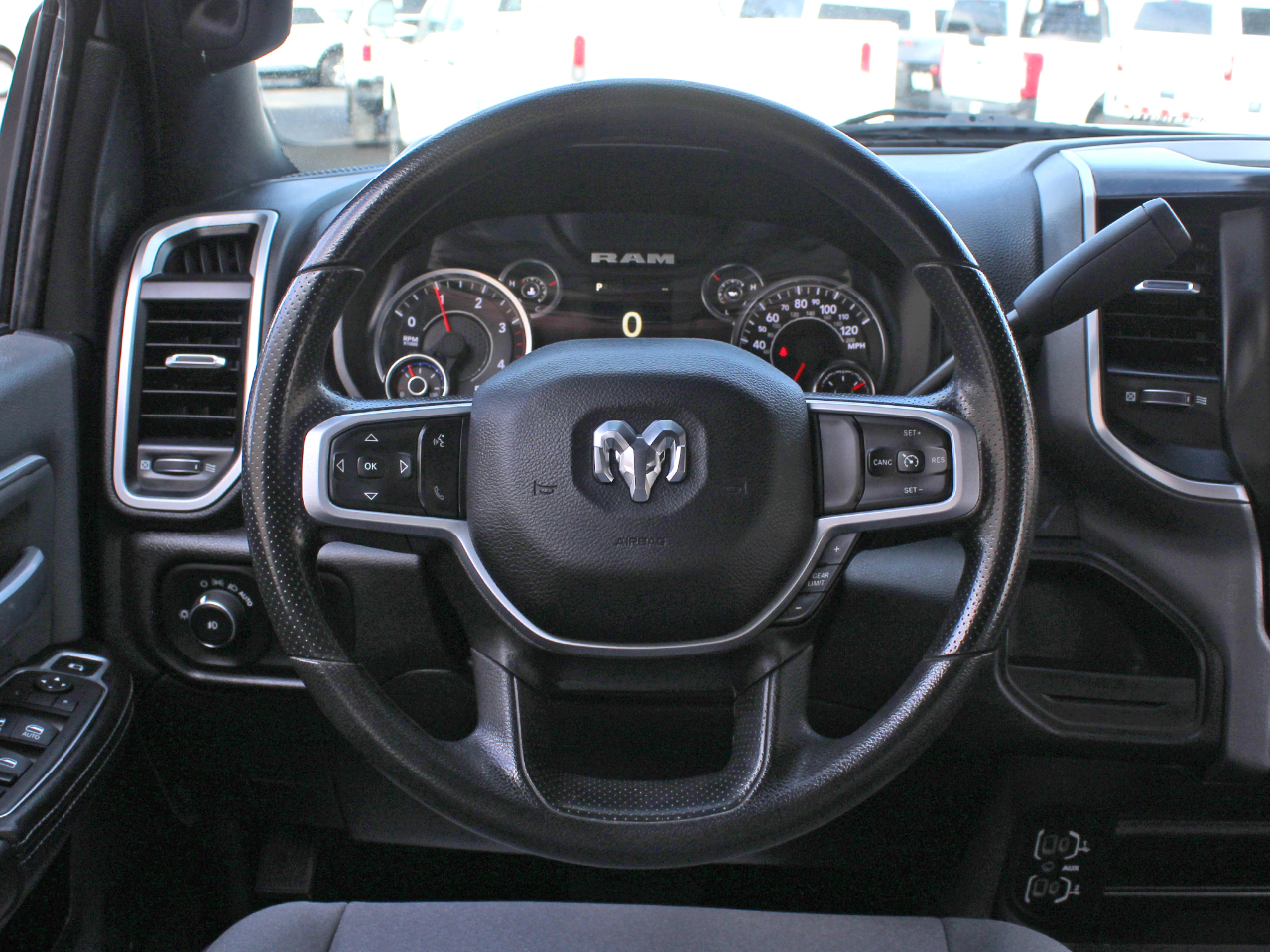 RAM 3500 Crew Cab 4WD DRW 2023