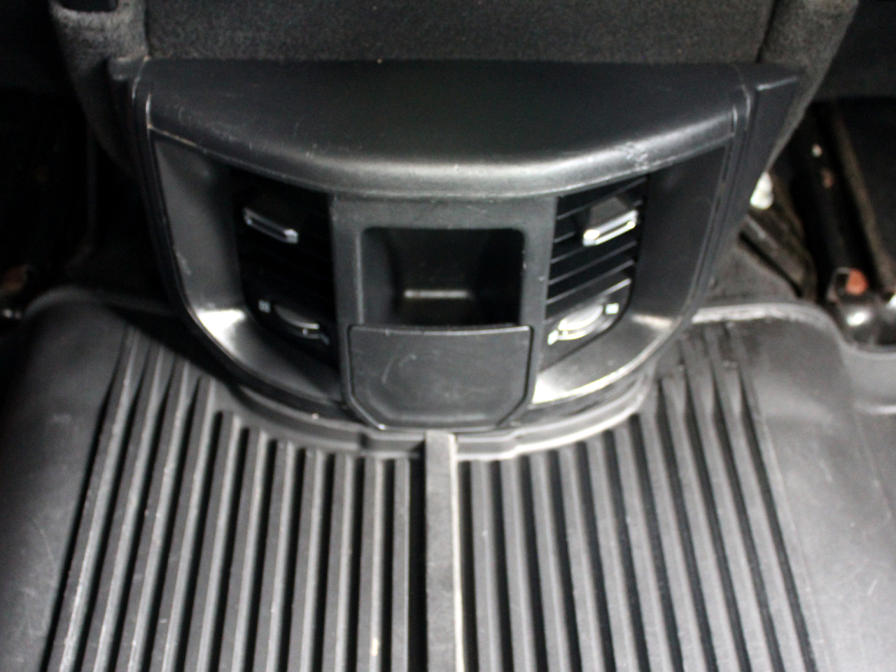 RAM 3500 Crew Cab 4WD DRW 2023