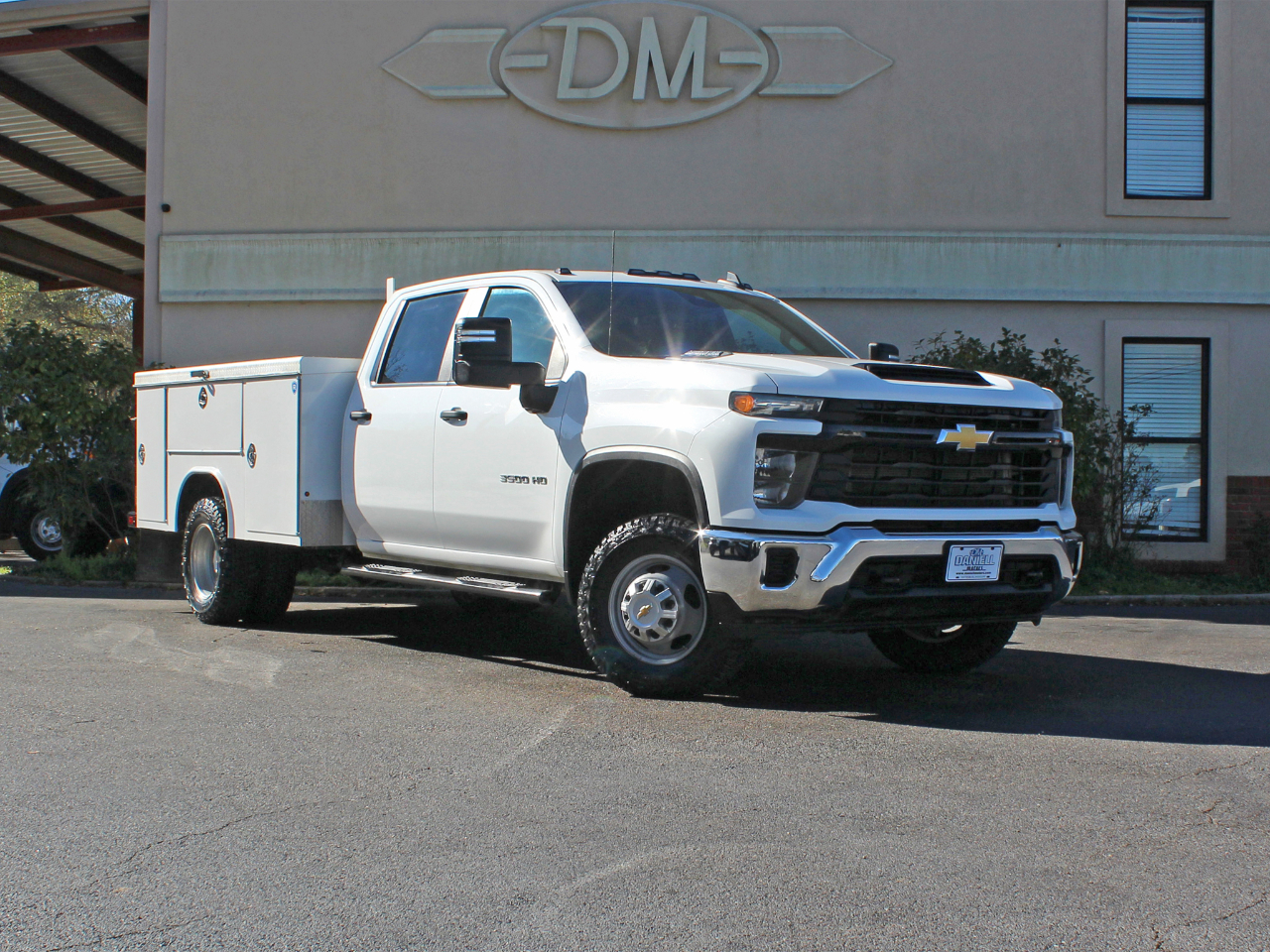 Chevrolet Silverado 3500HD Work Truck Crew Cab 4WD 2024
