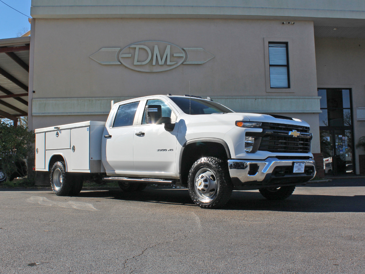 Chevrolet Silverado 3500HD Work Truck Crew Cab 4WD 2024