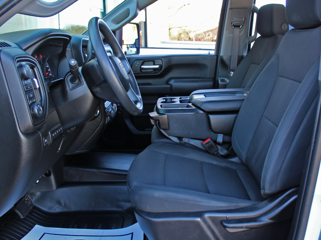 Chevrolet Silverado 3500HD Work Truck Crew Cab 4WD 2024