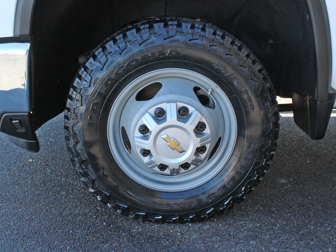 Chevrolet Silverado 3500HD Work Truck Crew Cab 4WD 2024