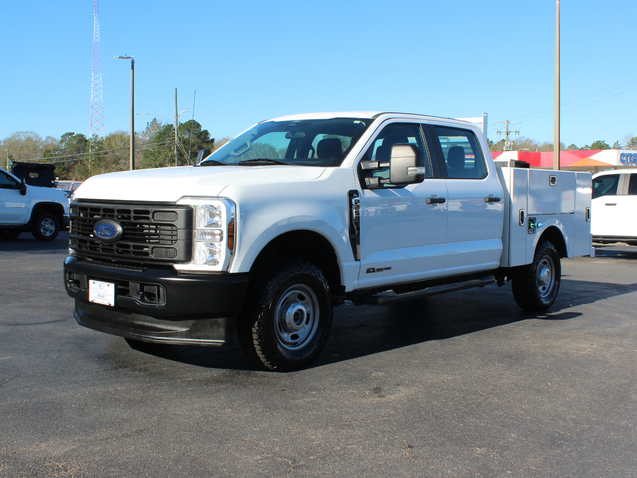 Ford F-250 SD XL Crew Cab 4WD 2024