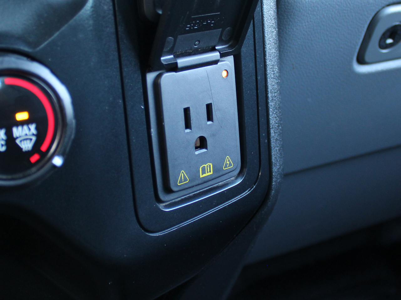 Ford F-250 SD XL Crew Cab 4WD 2024