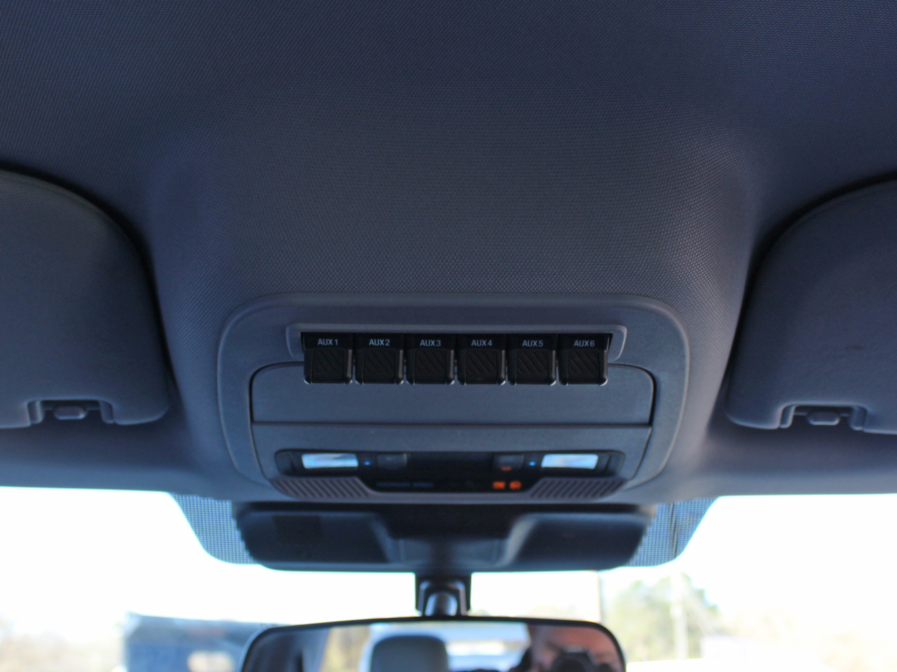 Ford F-250 SD XL Crew Cab 4WD 2024