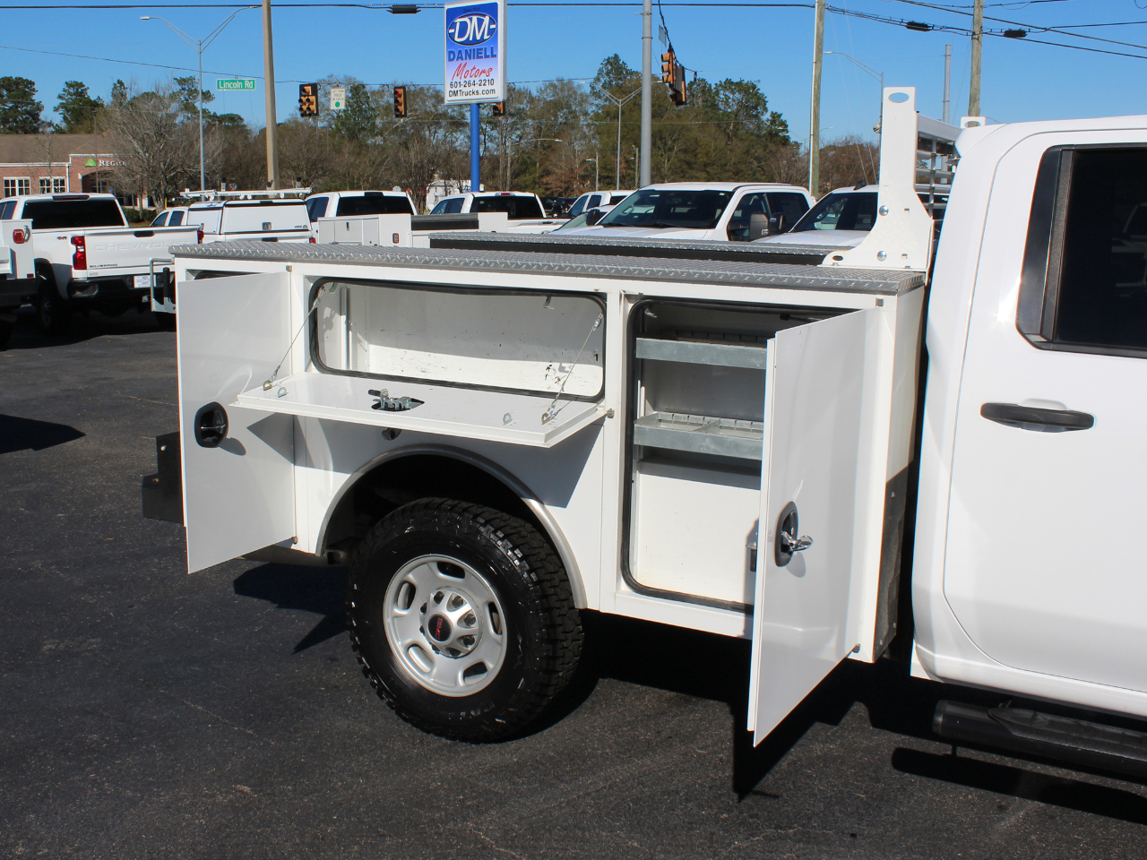 GMC Sierra 2500HD Pro Double Cab 4WD LB 2023