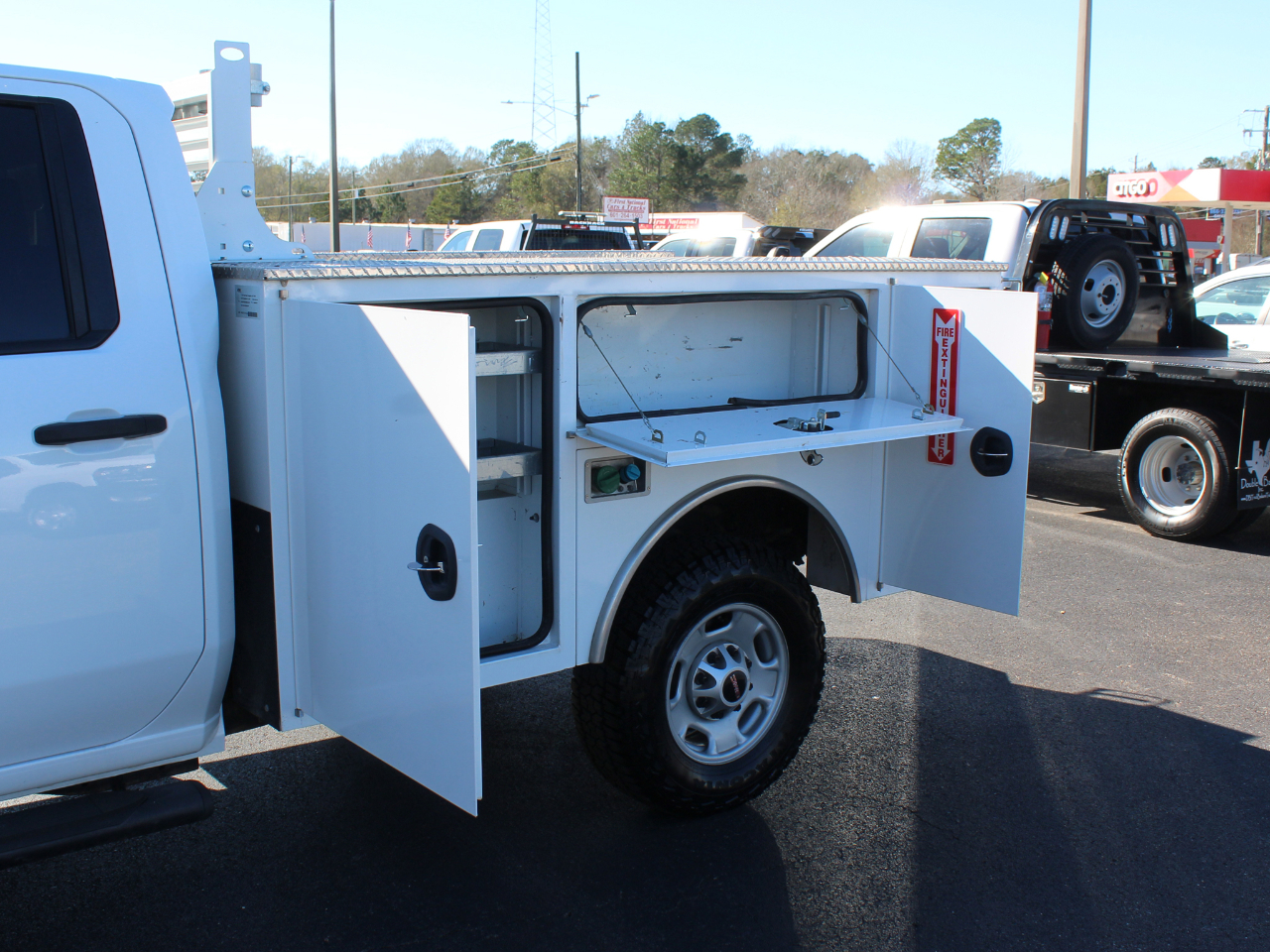 GMC Sierra 2500HD Pro Double Cab 4WD LB 2023