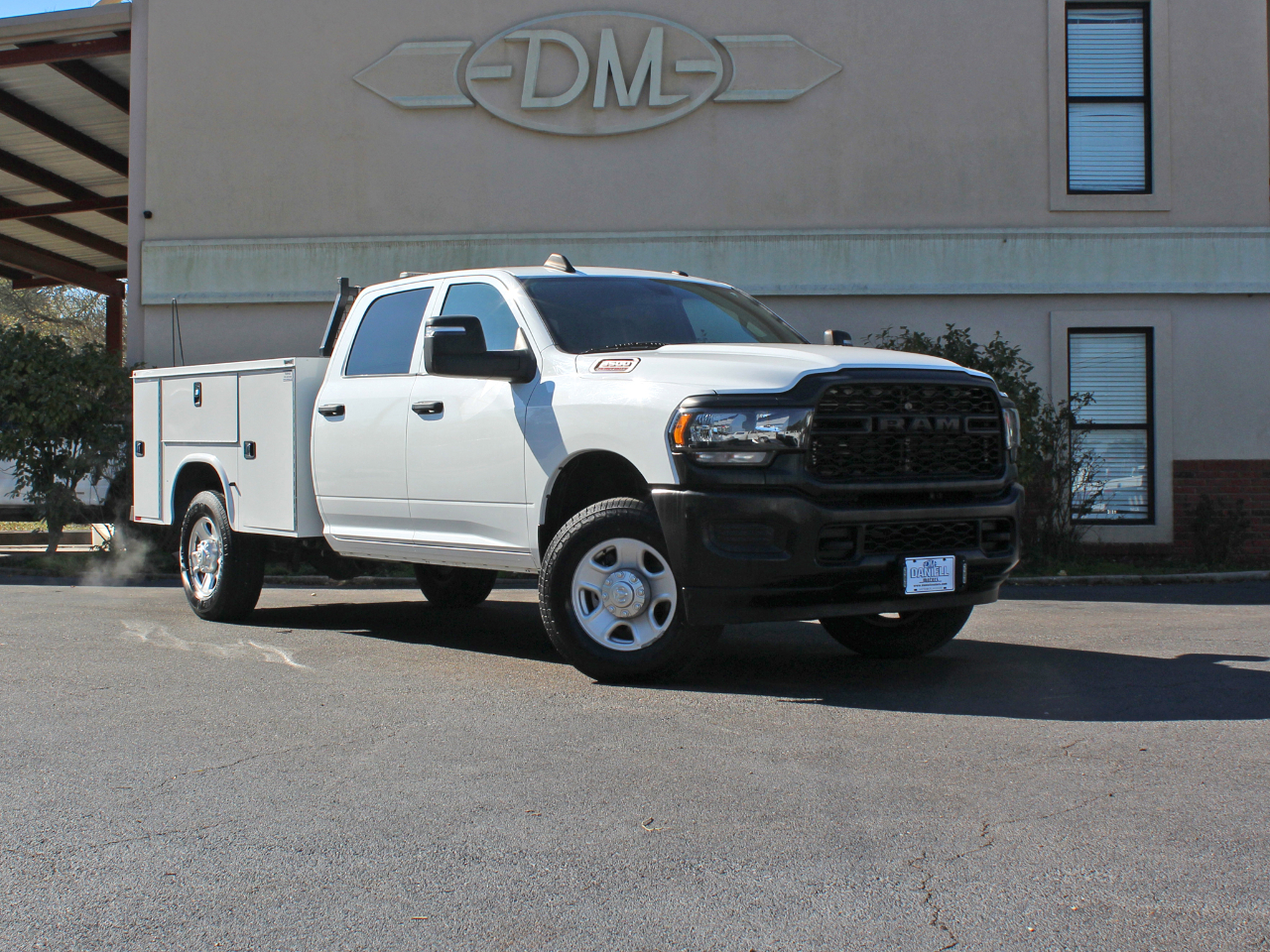 RAM 3500 ST Crew Cab LWB 4WD 2023