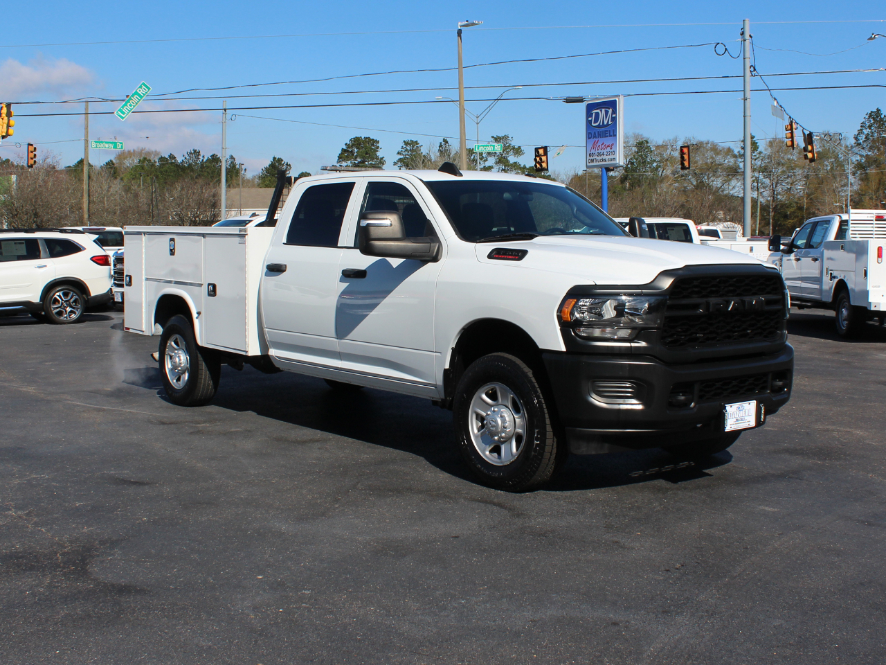 RAM 3500 ST Crew Cab LWB 4WD 2023