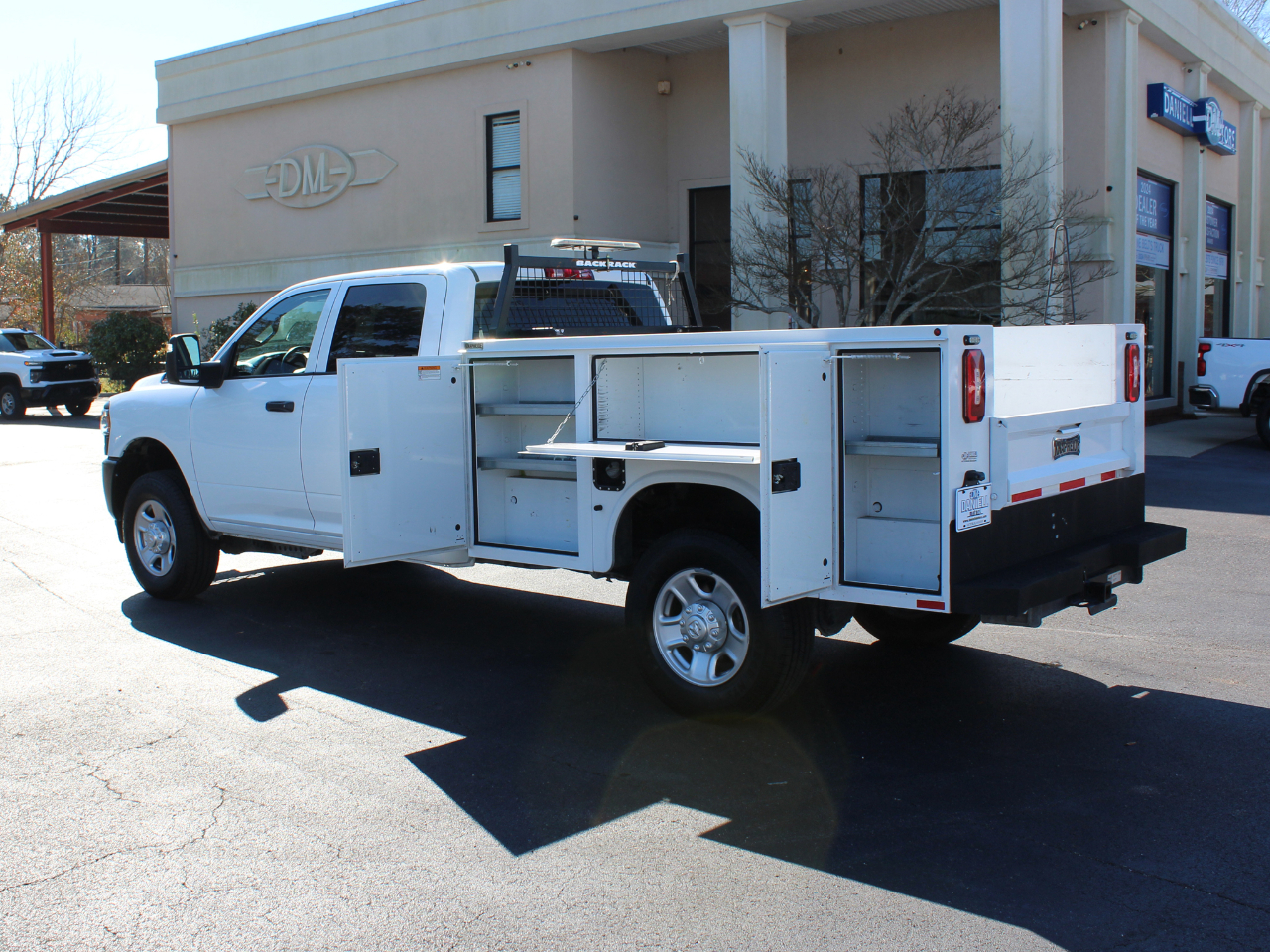 RAM 3500 ST Crew Cab LWB 4WD 2023