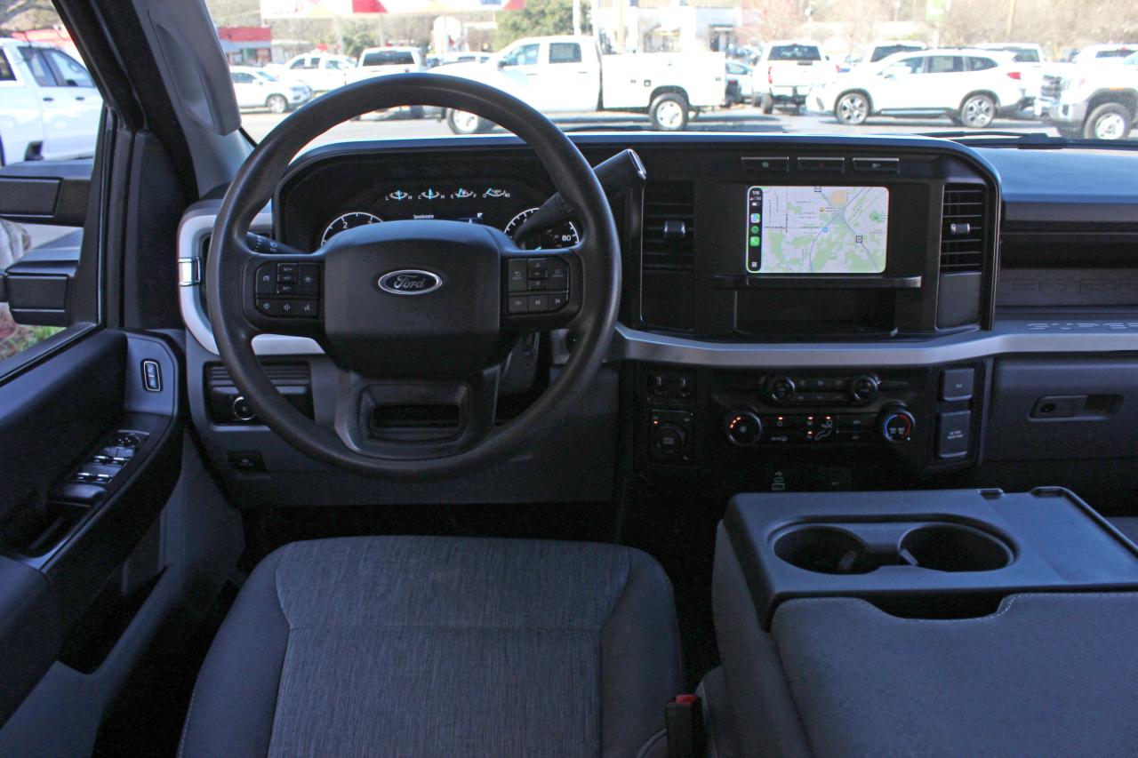 Ford F-350 SD XL Crew Cab Long Bed DRW 4WD 2024