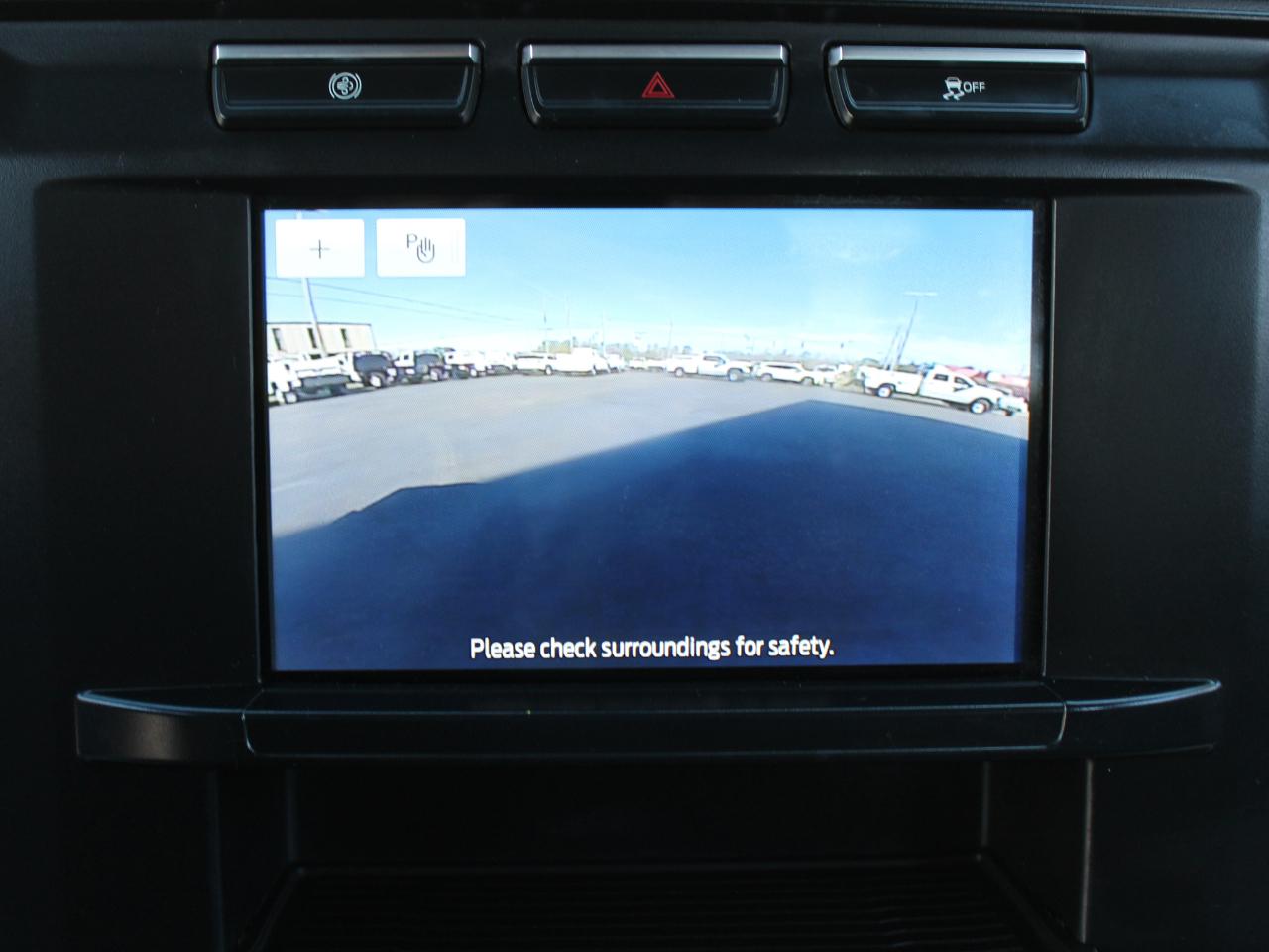 Ford F-350 SD XL Crew Cab Long Bed DRW 4WD 2024