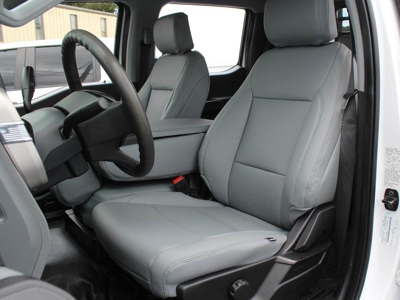 Ford F-350 SD XL Crew Cab Long Bed DRW 4WD 2024
