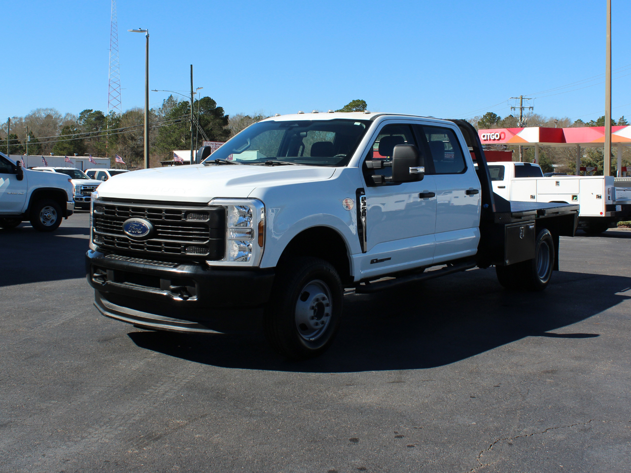 Ford F-350 SD XL Crew Cab Long Bed DRW 4WD 2024
