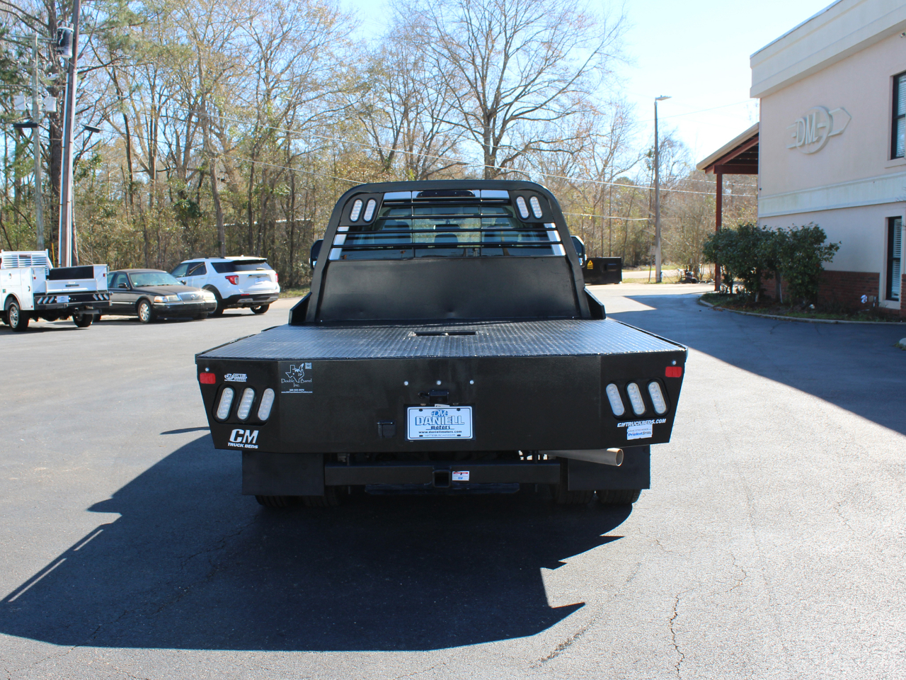 Ford F-350 SD XL Crew Cab Long Bed DRW 4WD 2024