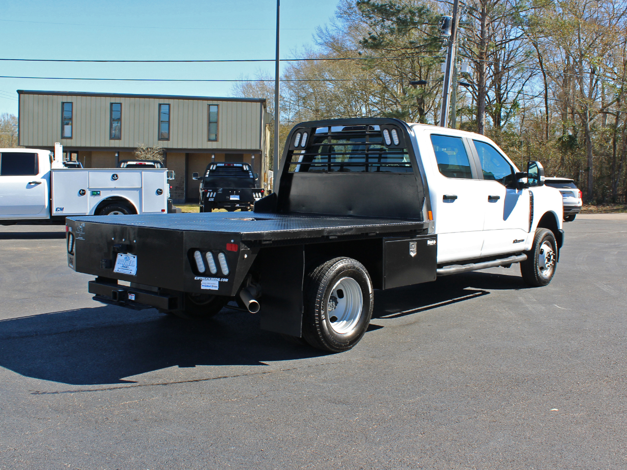 Ford F-350 SD XL Crew Cab Long Bed DRW 4WD 2024