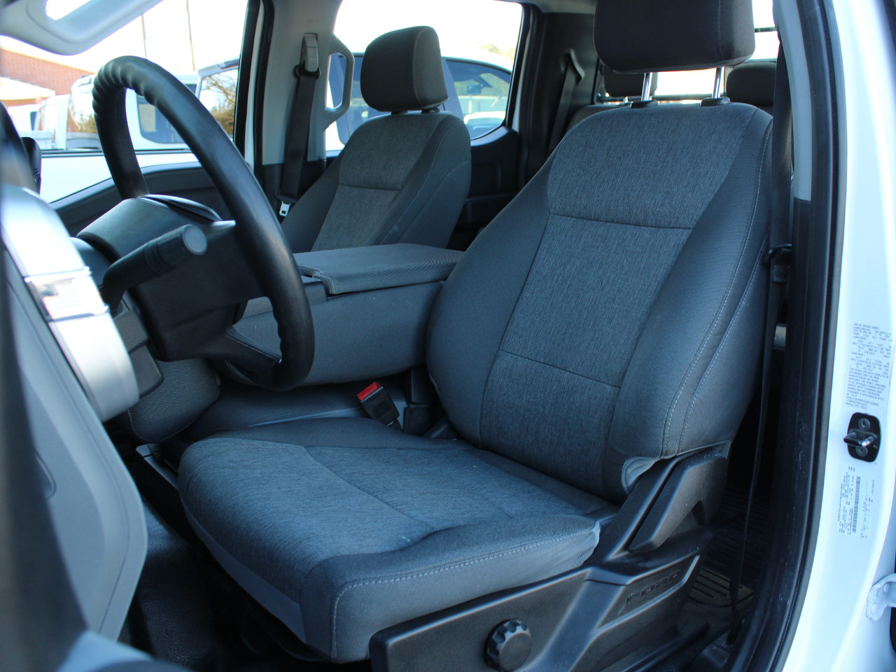 Ford F-350 SD XL Crew Cab Long Bed DRW 4WD 2024