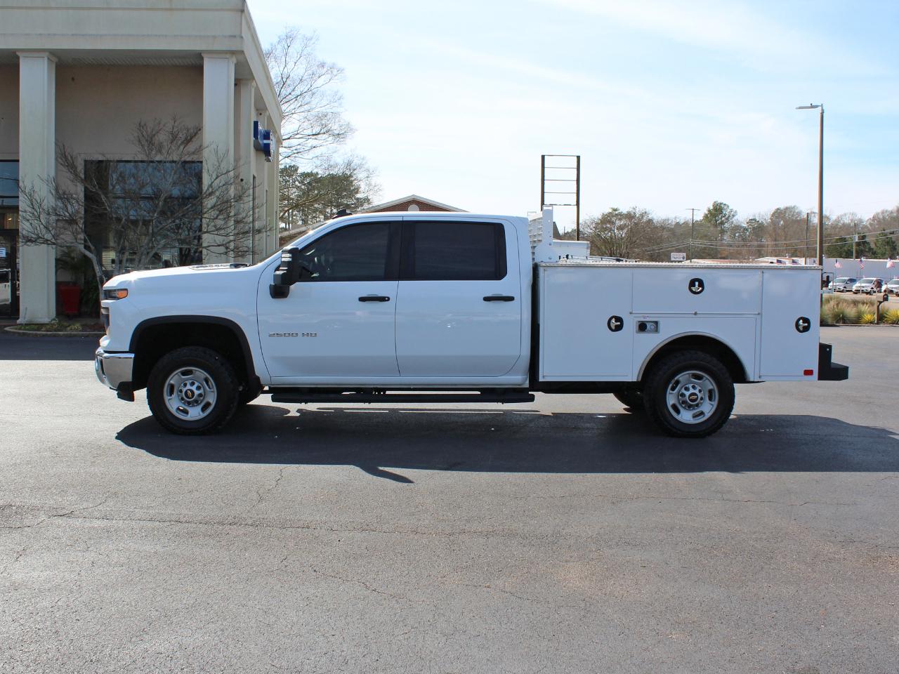 Chevrolet Silverado 2500HD Work Truck Crew Cab Long Box 4WD 2024