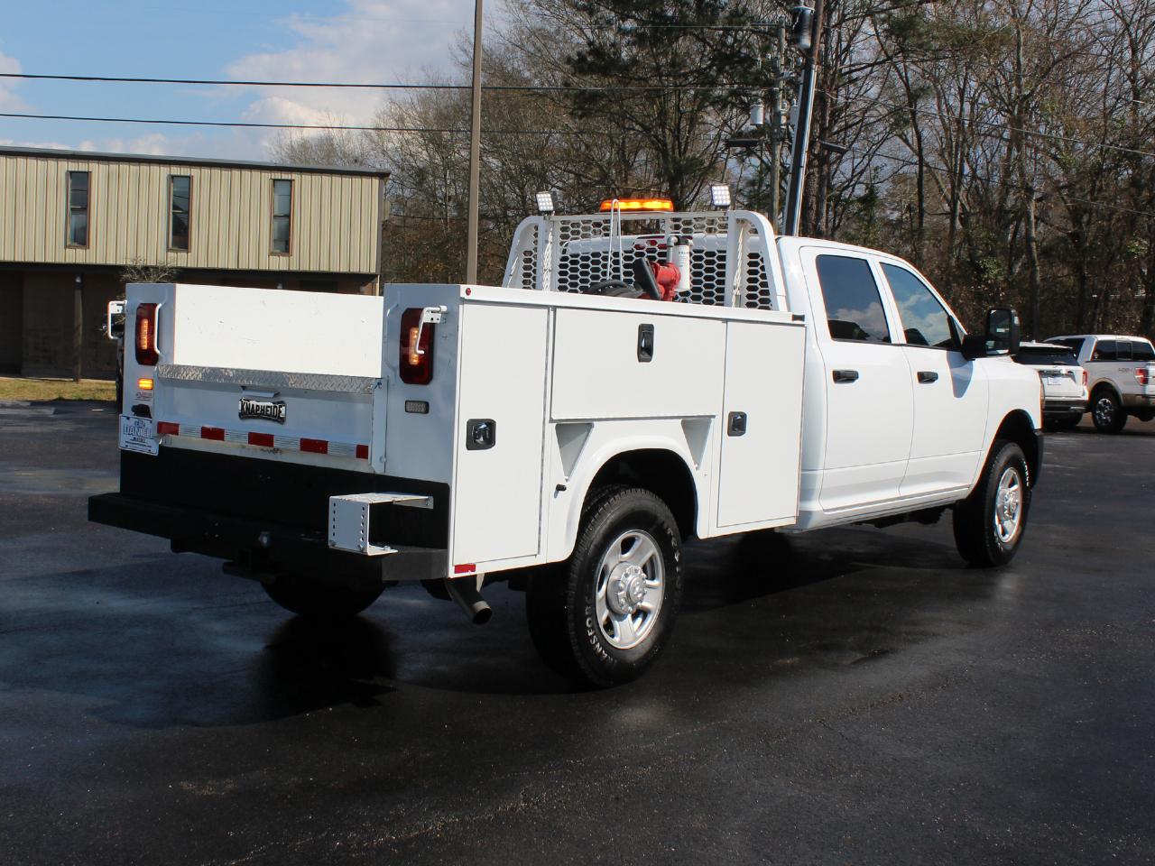 RAM 3500 Tradesman Crew Cab 4WD 2023