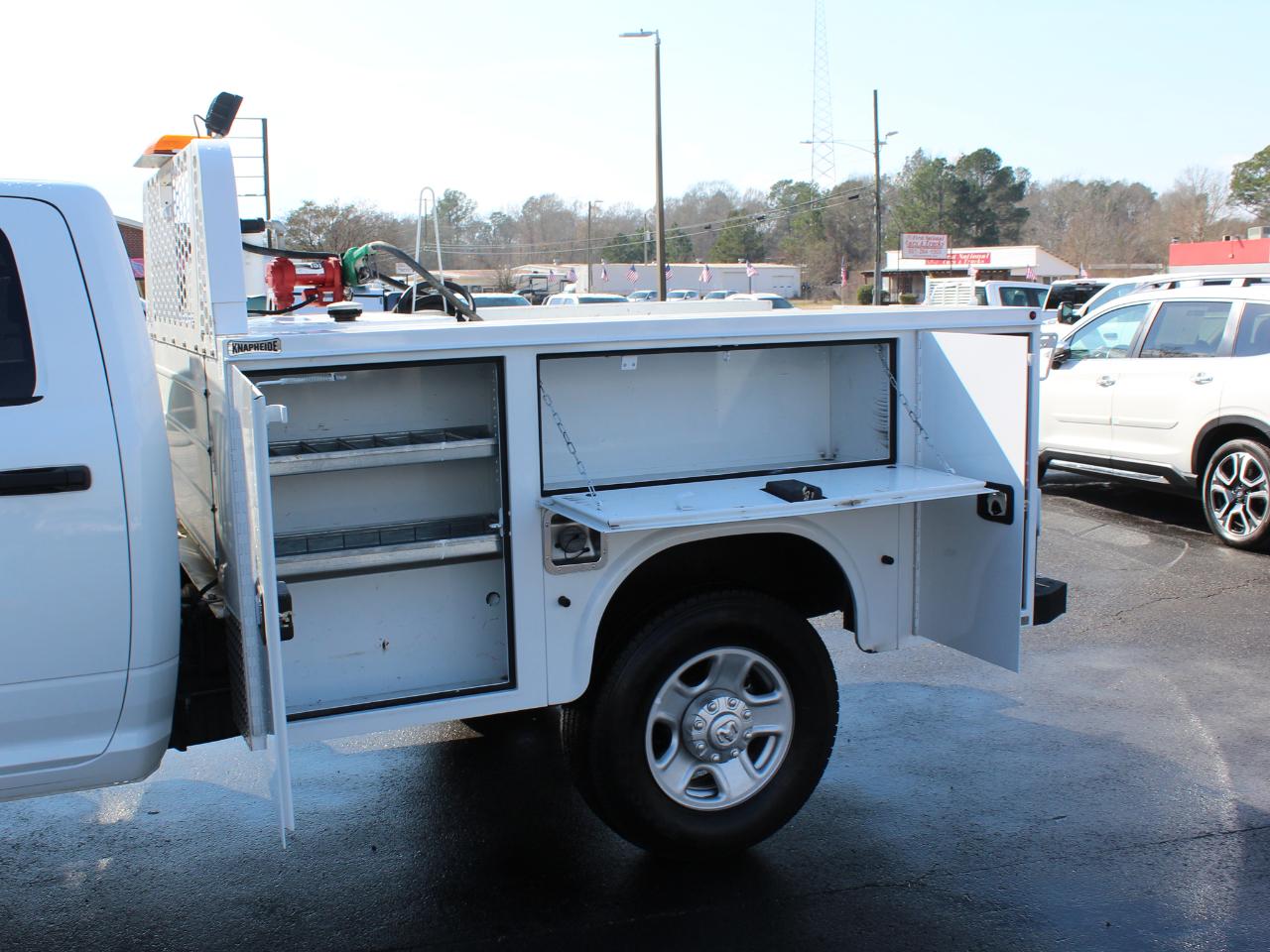 RAM 3500 Tradesman Crew Cab 4WD 2023