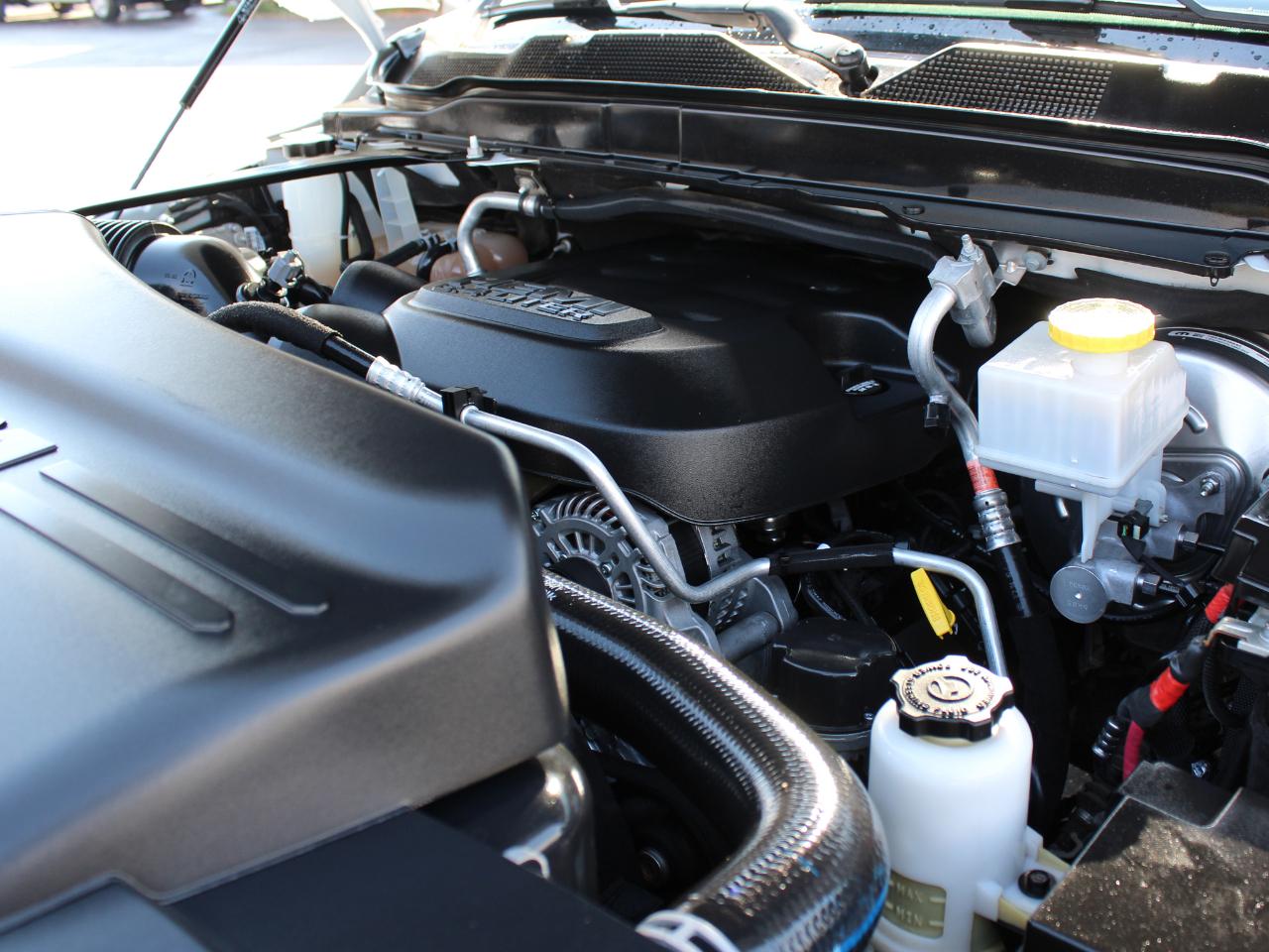 RAM 3500 Tradesman Crew Cab 4WD 2023