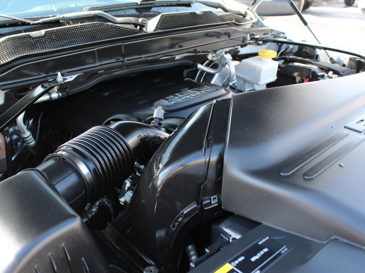 RAM 3500 Tradesman Crew Cab 4WD 2023