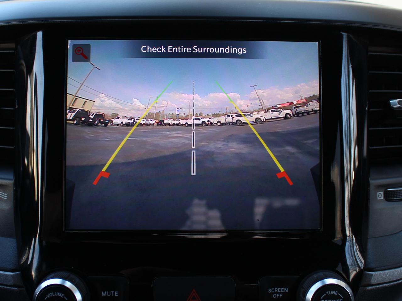 RAM 3500 Tradesman Crew Cab 4WD 2023