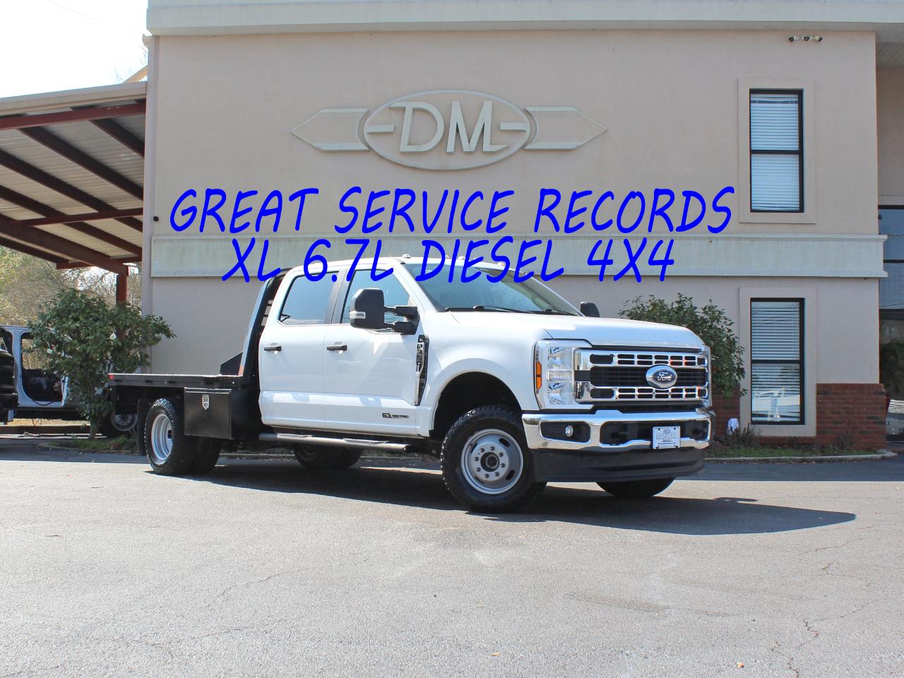 Ford F-350 SD XL Crew Cab Long Bed DRW 4WD 2024