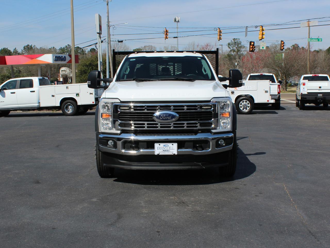 Ford F-550 Crew Cab DRW 4WD 2024