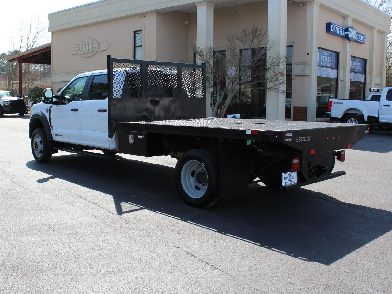 Ford F-550 Crew Cab DRW 4WD 2024