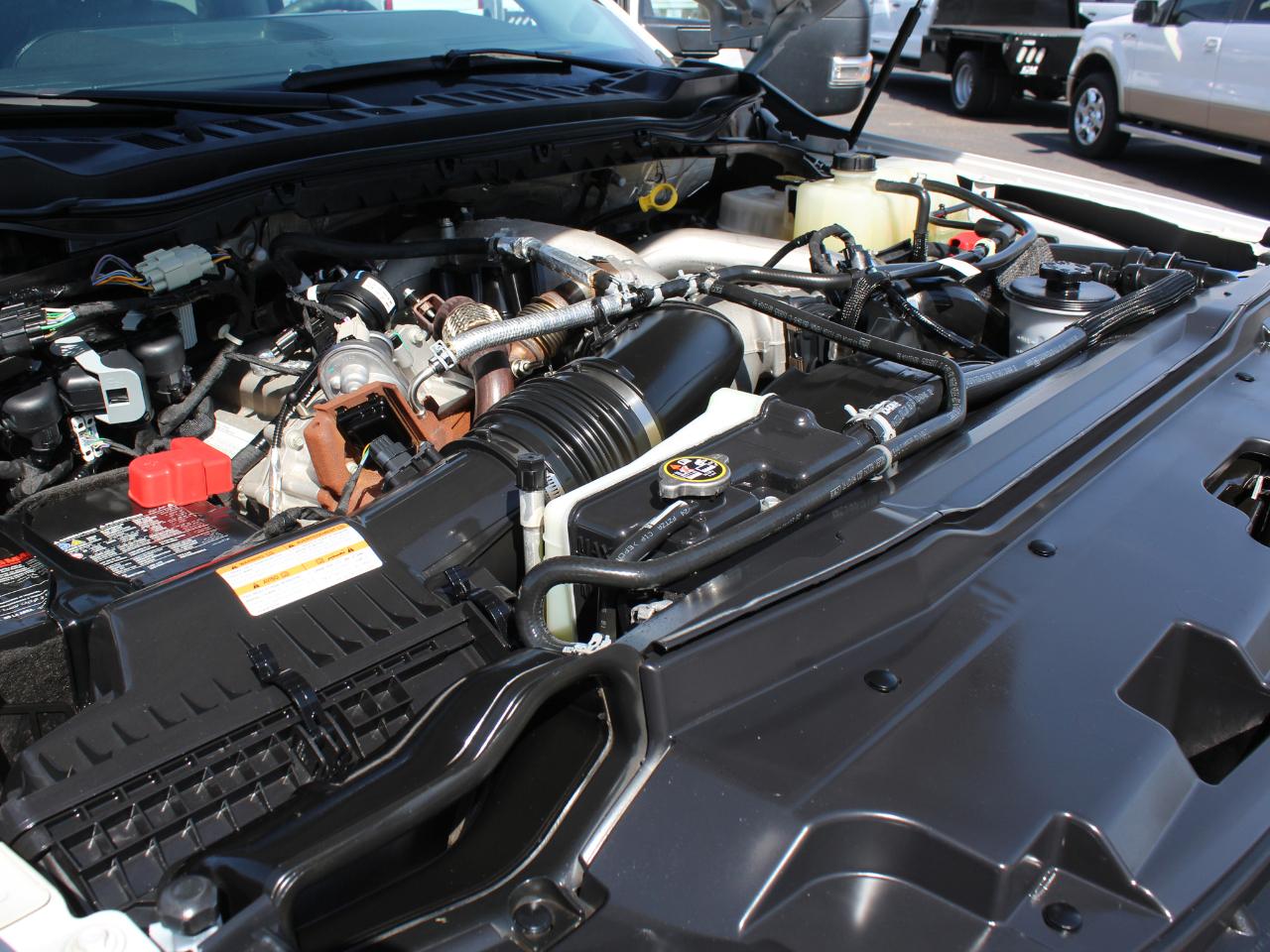 Ford F-550 Crew Cab DRW 4WD 2024