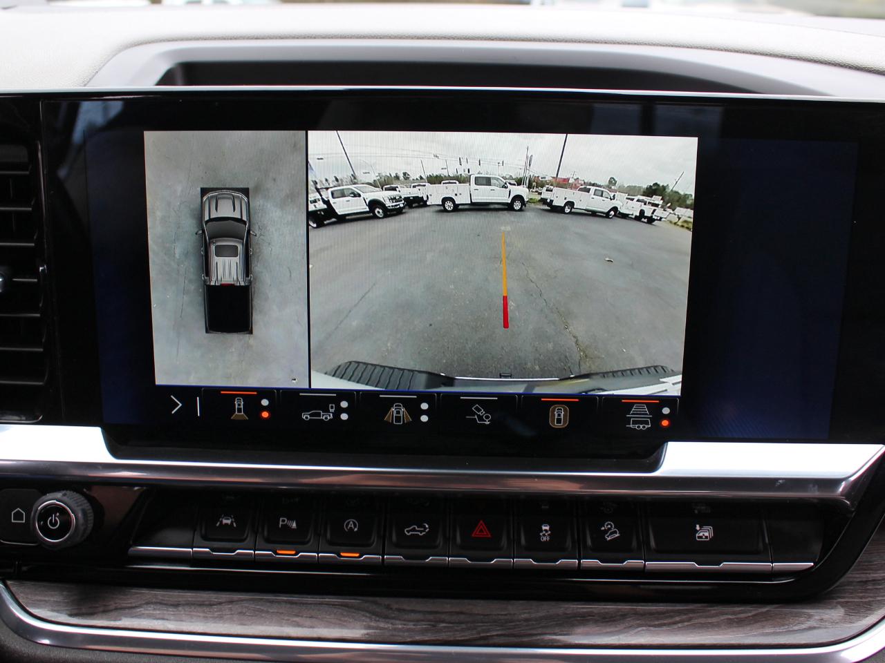 Chevrolet Silverado 1500 LTZ Crew Cab 4WD 2024