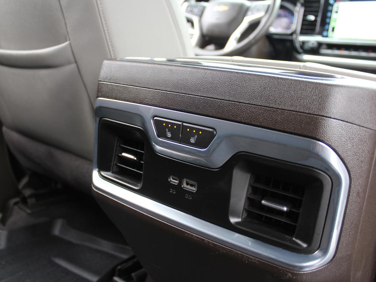 Chevrolet Silverado 1500 LTZ Crew Cab 4WD 2024