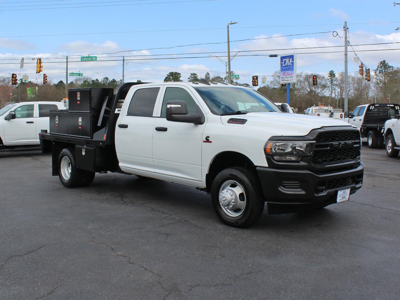 RAM 3500 Crew Cab 4WD DRW 2024
