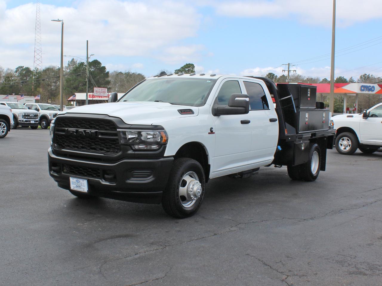 RAM 3500 Crew Cab 4WD DRW 2024
