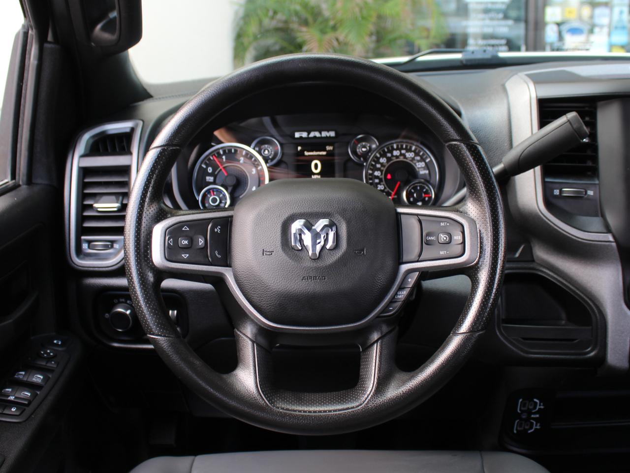 RAM 3500 Crew Cab 4WD DRW 2024