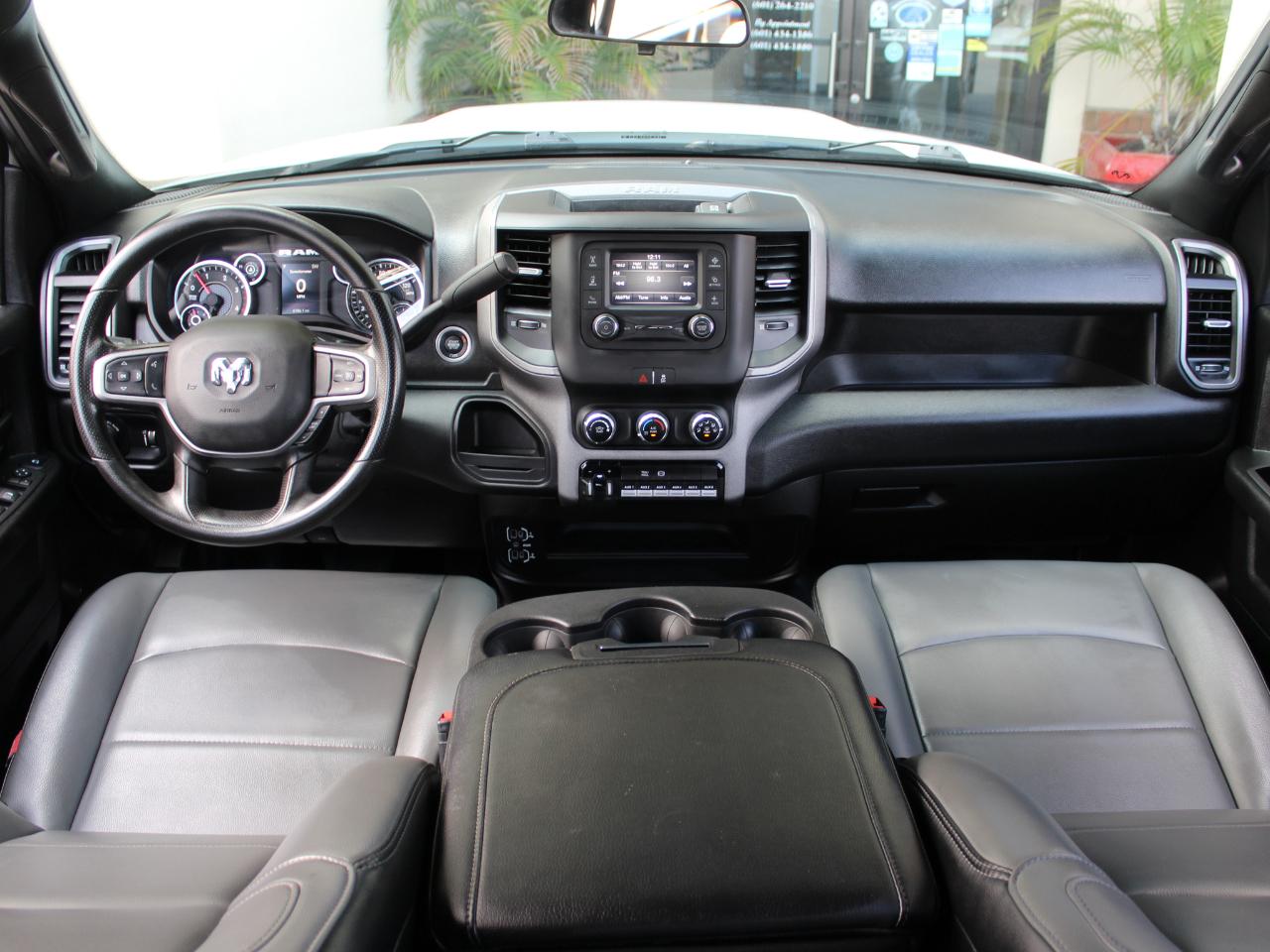 RAM 3500 Crew Cab 4WD DRW 2024