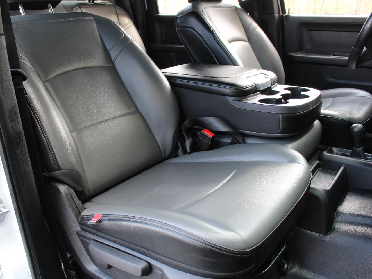 RAM 3500 Crew Cab 4WD DRW 2024