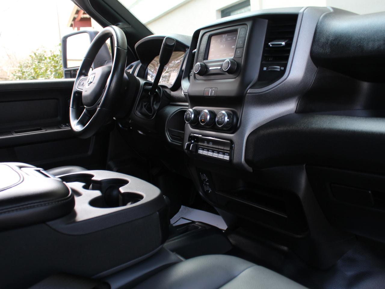 RAM 3500 Crew Cab 4WD DRW 2024