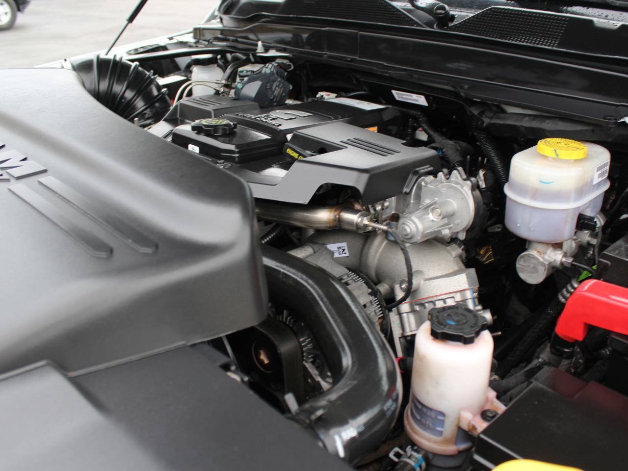 RAM 2500 Tradesman Crew Cab LWB 4WD 2024