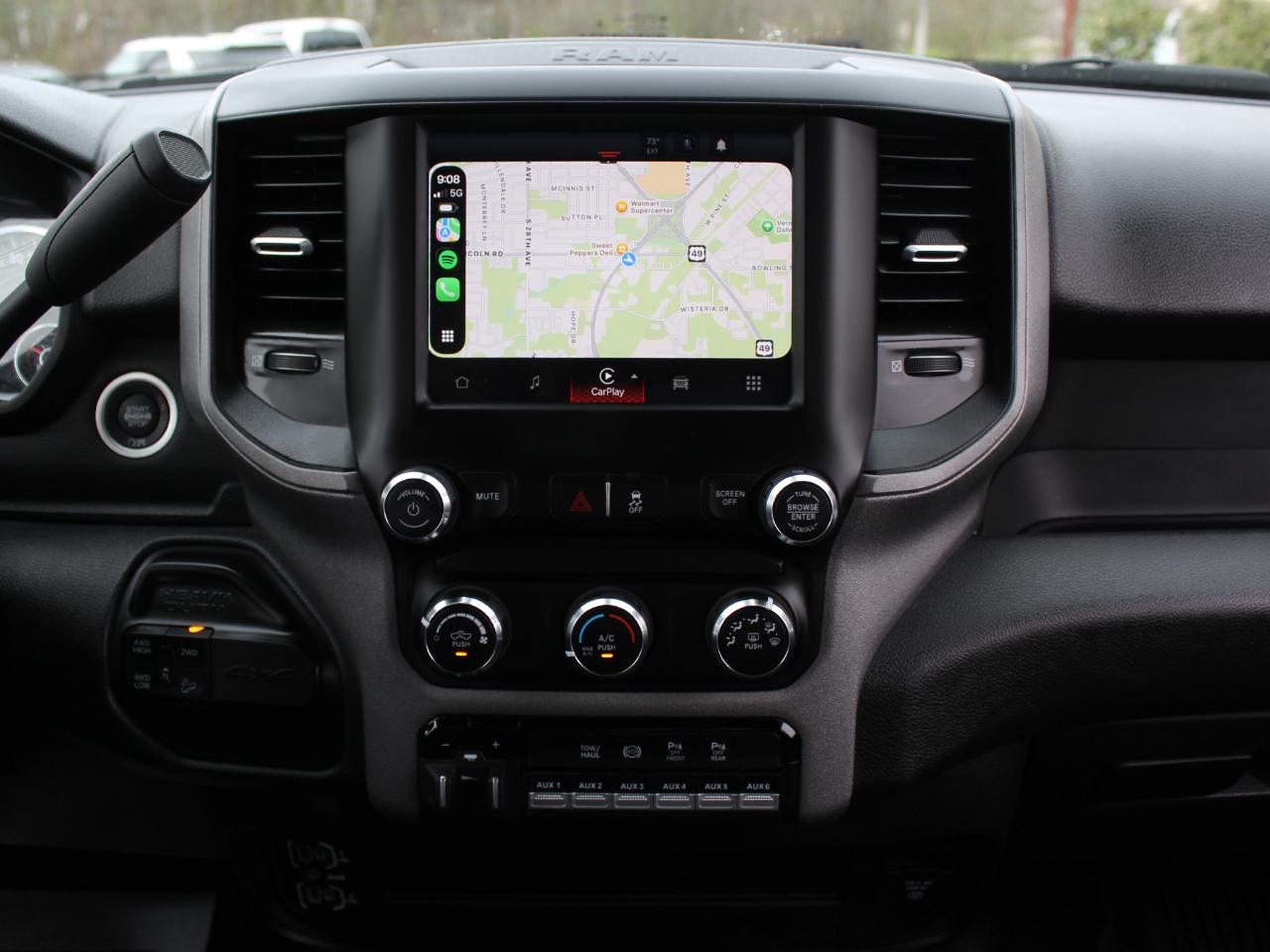 RAM 2500 Tradesman Crew Cab LWB 4WD 2024