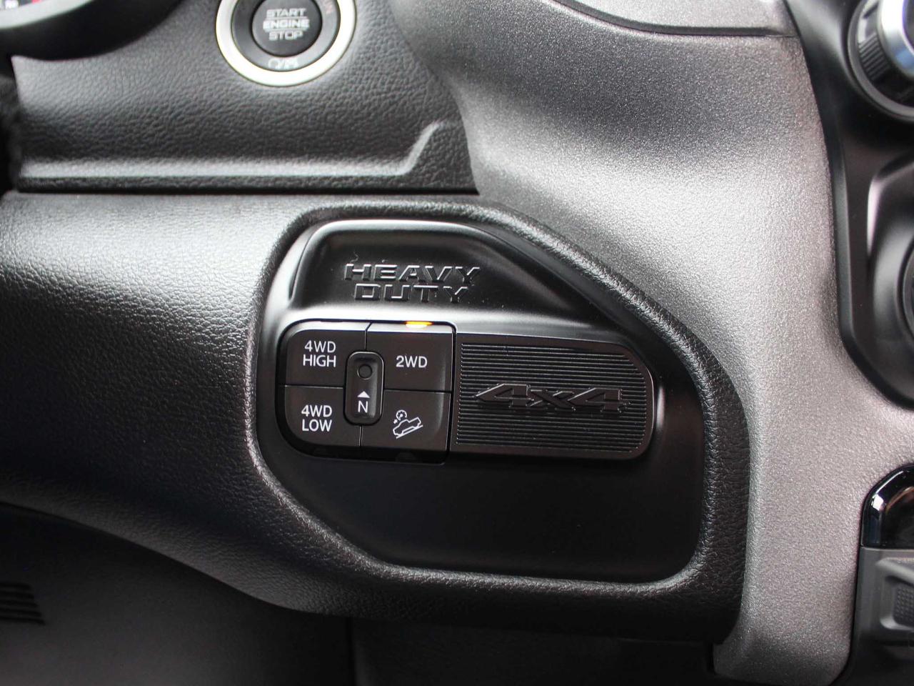 RAM 2500 Tradesman Crew Cab LWB 4WD 2024