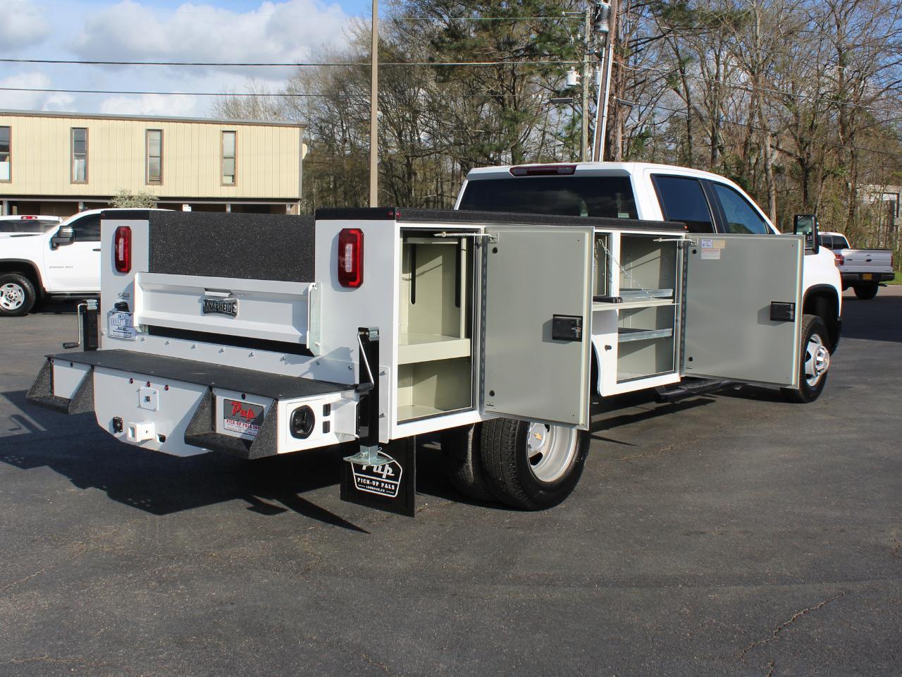 Chevrolet Silverado 3500HD Work Truck Crew Cab Long Box 4WD 2024